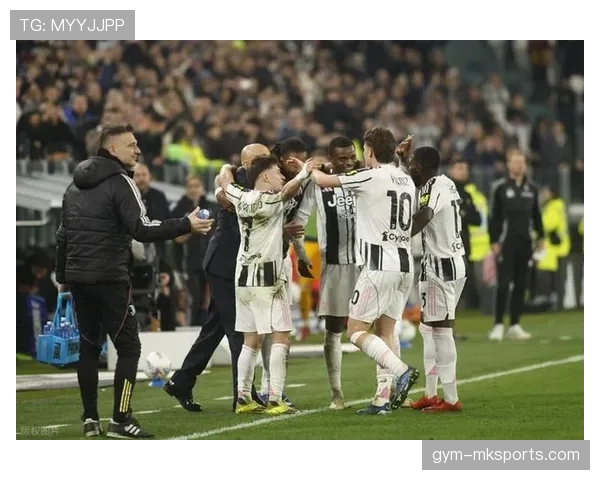 尤文图斯“浪射”背后的战术迷失：从豪门陨落看破老妇人的致命顽疾